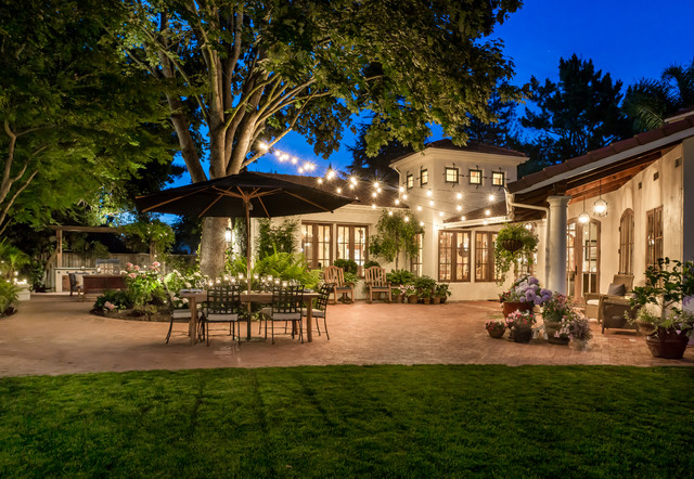 Hanging Patio Light